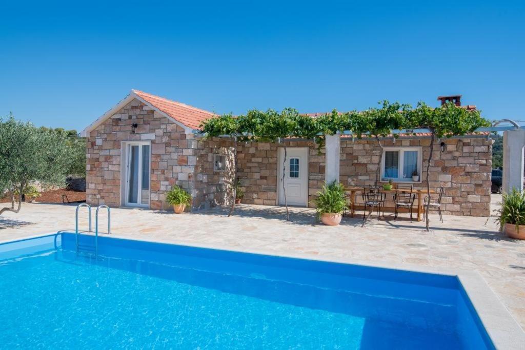 Holiday Home My Summer House Supetar Extérieur photo
